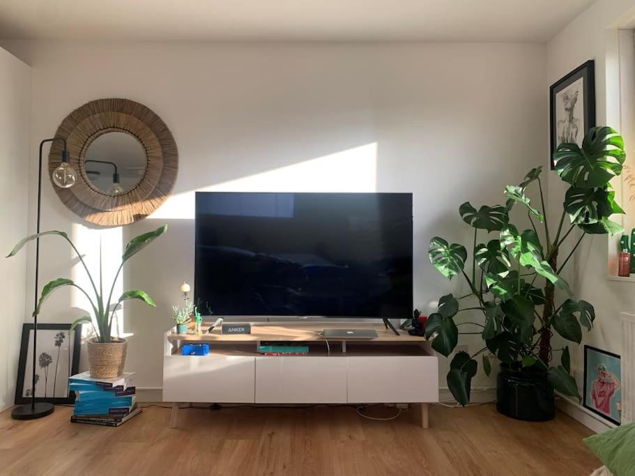 Apartment Lovely 1 Bedroom Flat In Zone 1/2
