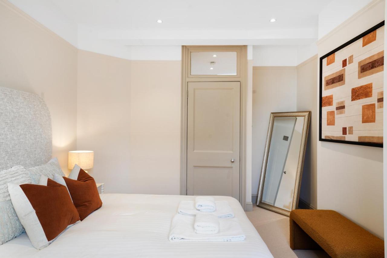 Appartement Spacious And Modern 4 Beds In Kensington Londen