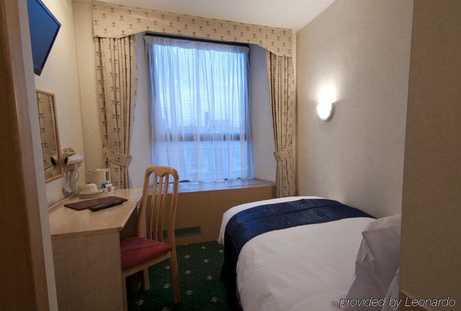 Park Hotel London
