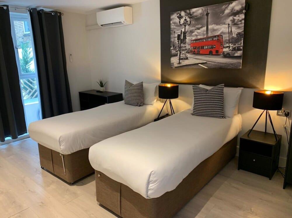 W6 Apartment *