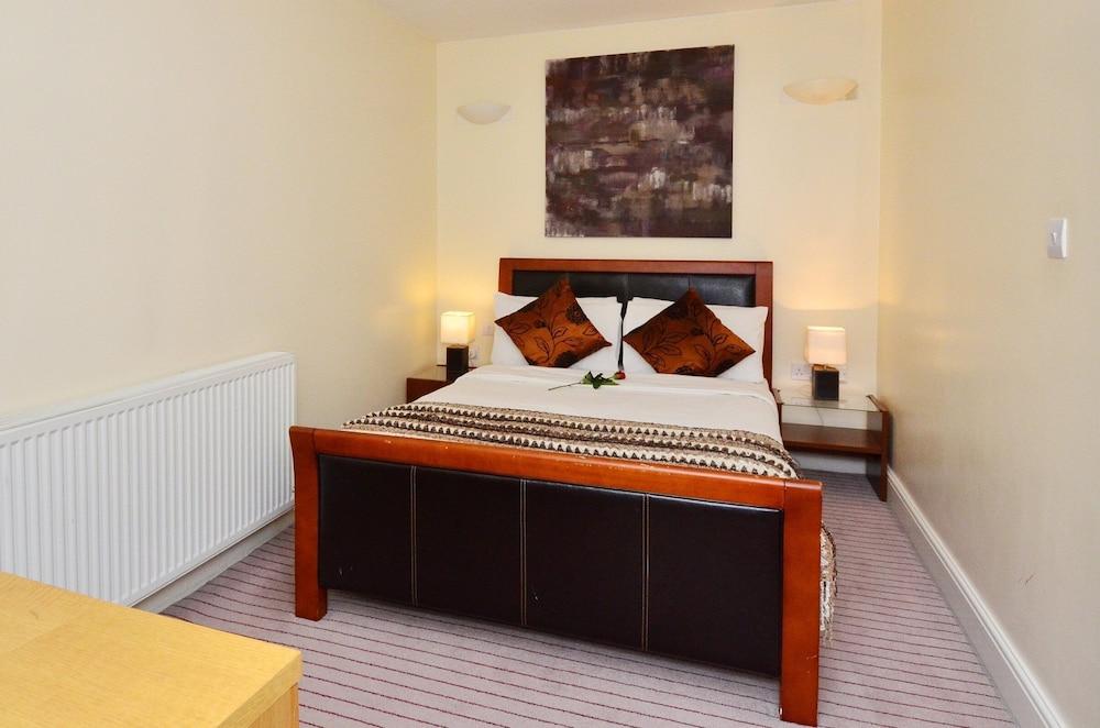 Apartment W6 *
