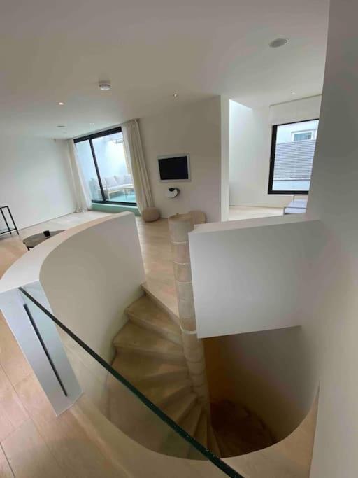 Ferienhaus Stunning 4 Bed Mews House With Patio London