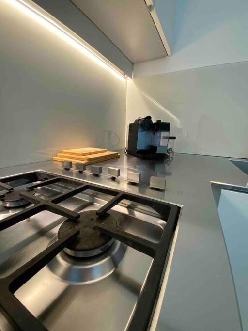 Stunning 4 Bed Mews House With Patio Ferienhaus