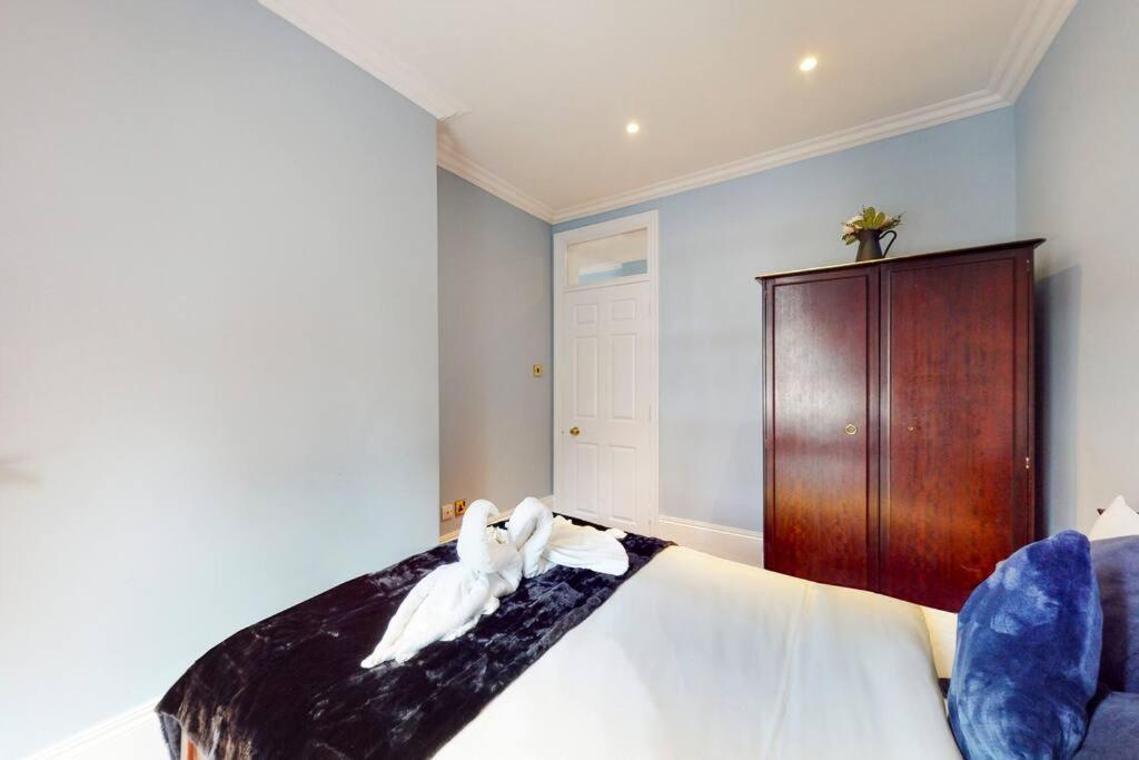 Apartment Classic Mayfair 1 Bedroom London