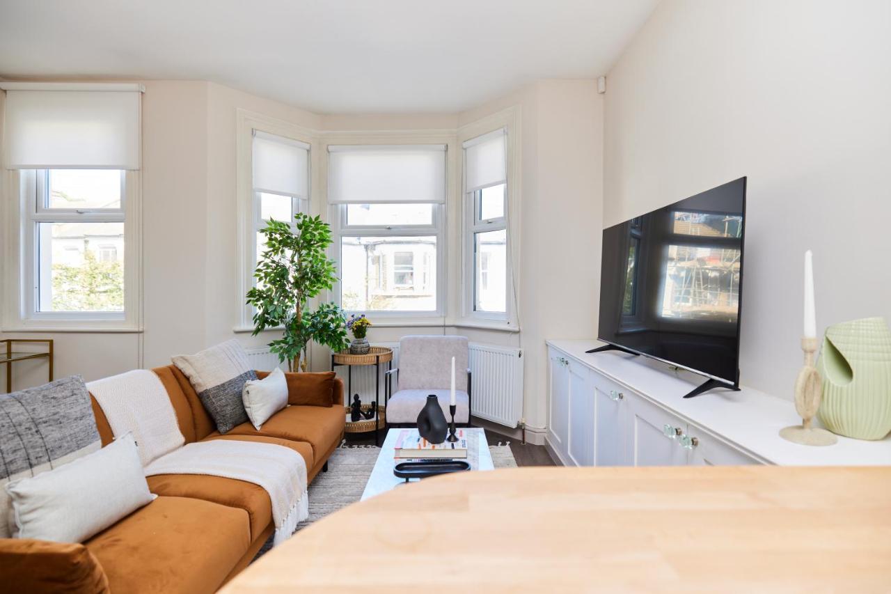 Appartement The Kilburn Crib - Stunning 3bdr Flat Londen