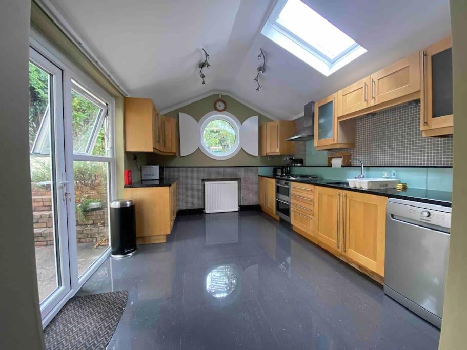 Elegant Flat In A Fantastic Area *