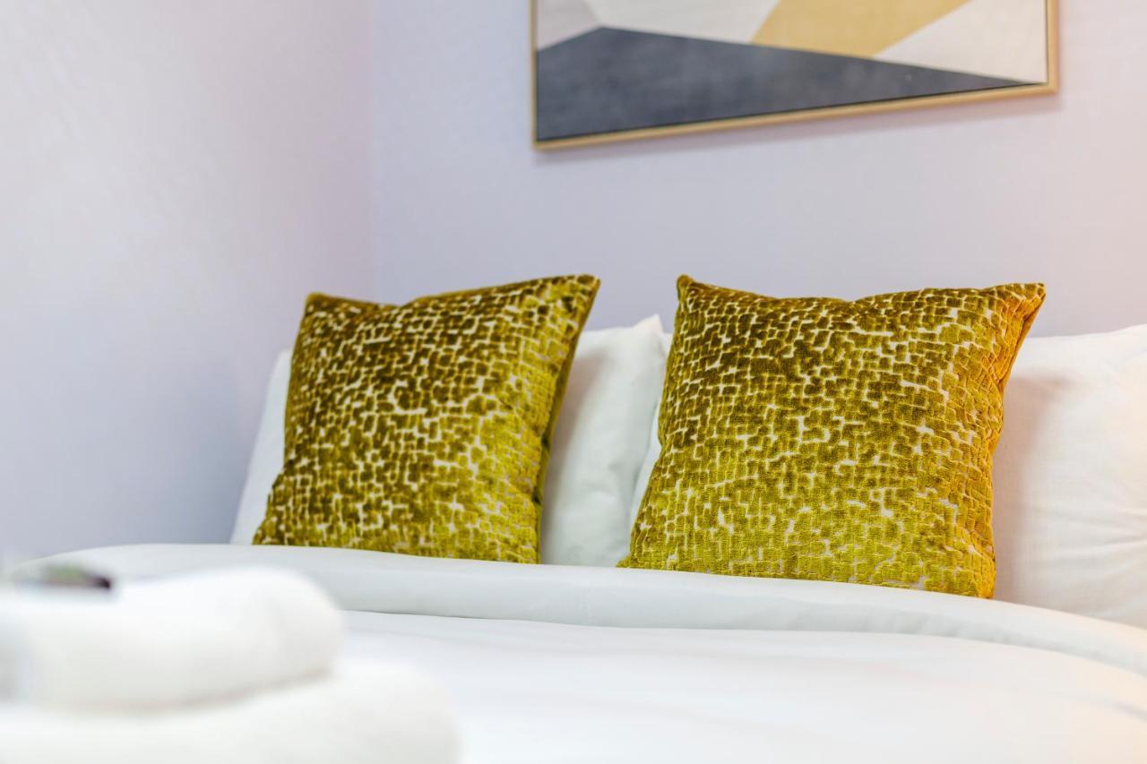 Stunning 2br Flat In Victorian House, Earl's Court Appartement Londen