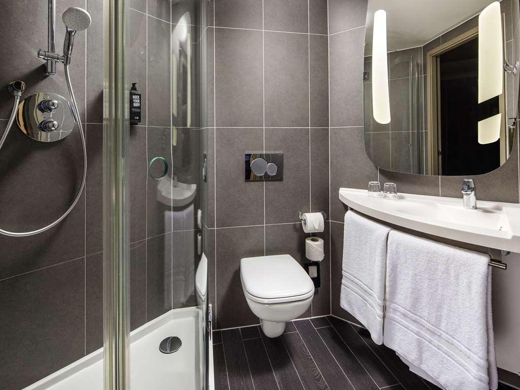 Ibis Canning Town Hotel London