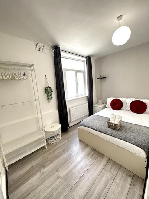 Stunning 2-bed Near London. Apartamento Londres