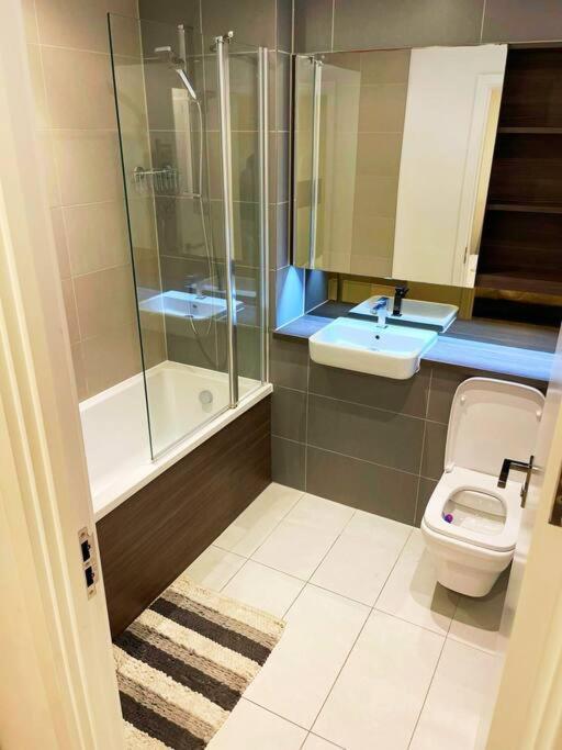 Morden Luxury 2bedroom Londres