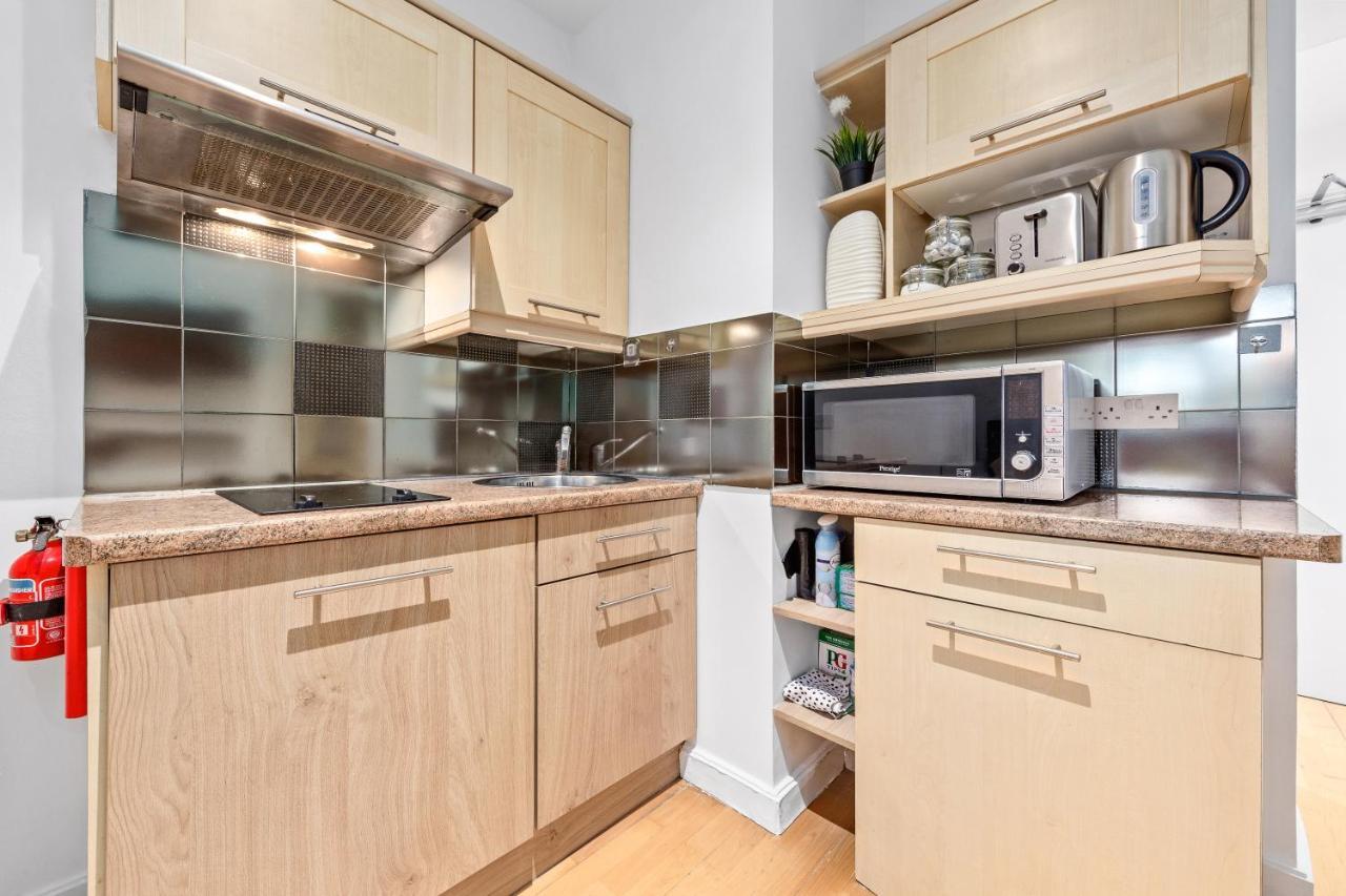 Serviced Flat In Paddington W2 Apartment