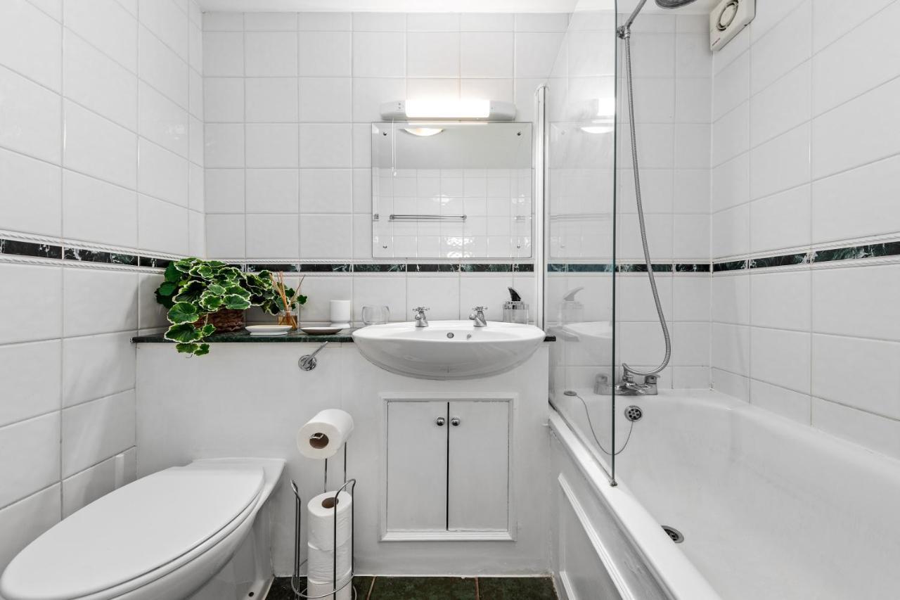 Apartment Paddington Nottinghill 2br Flat Sg41 London