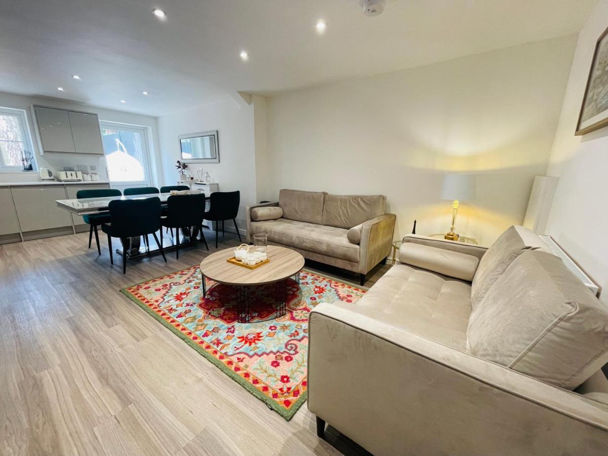 Pensión Riverside Premium Double Garden View E14