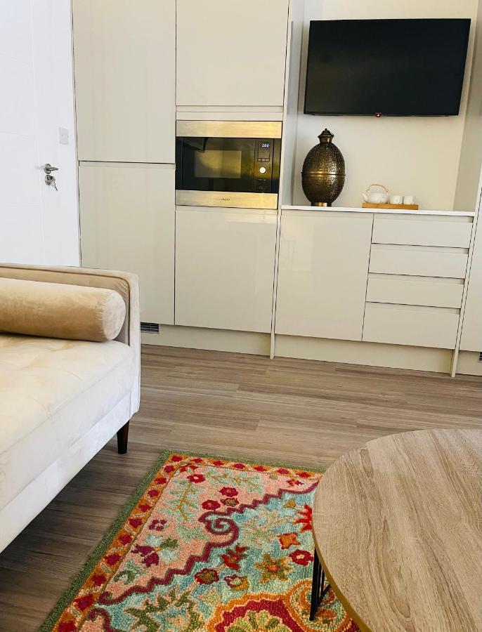 Pensión Riverside Premium Double Garden View E14 Londres