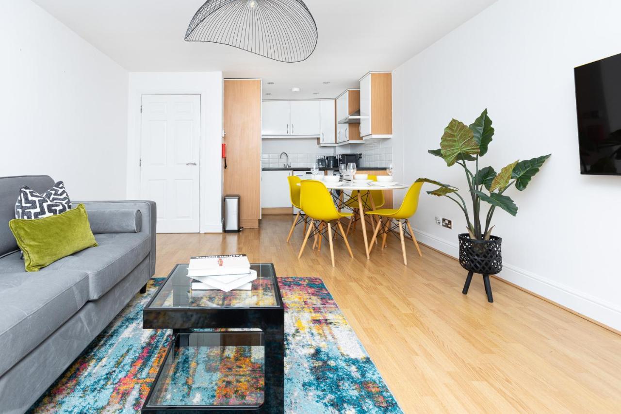 Apartment Fantastic 2br Flat, 3 Min Shoreditch High Street