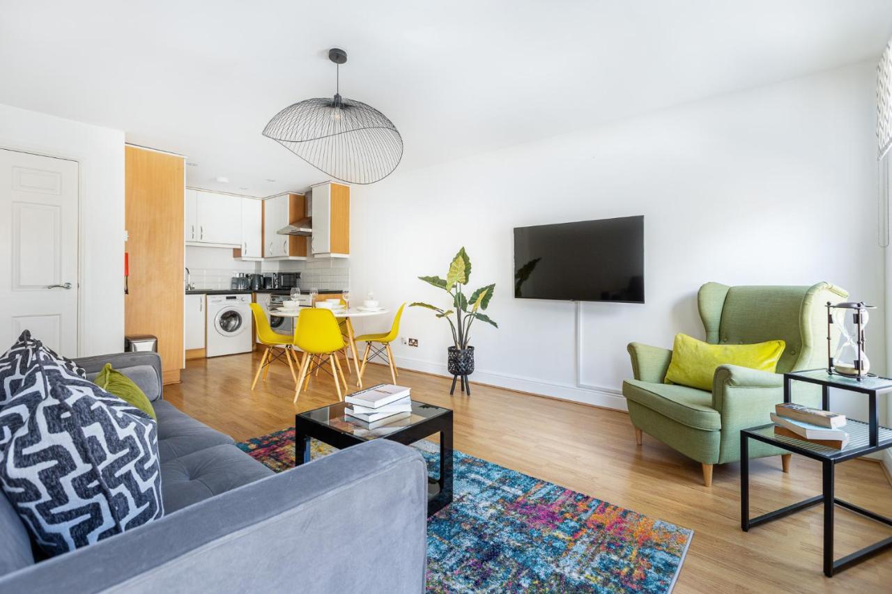Apartment Fantastic 2br Flat, 3 Min Shoreditch High Street