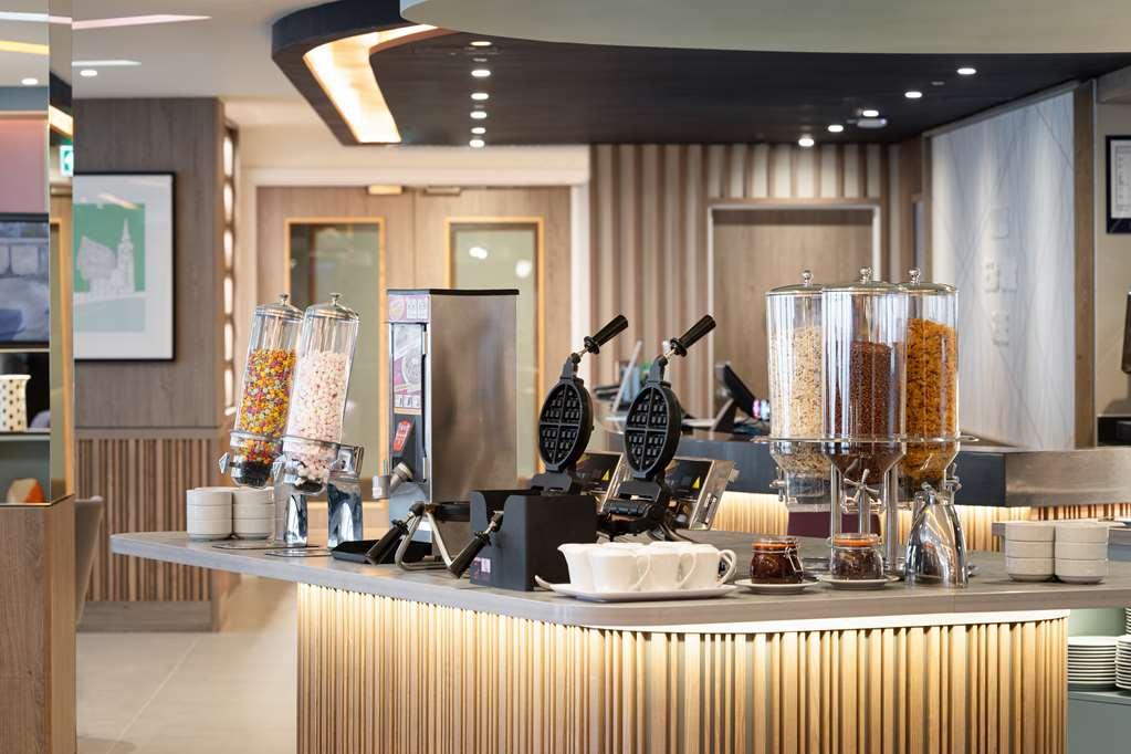 Hampton By Hilton