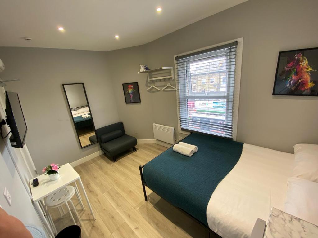Apartment Holloway - Next To Emirates Stadium - Private Bathroom - Shared Kitchen London