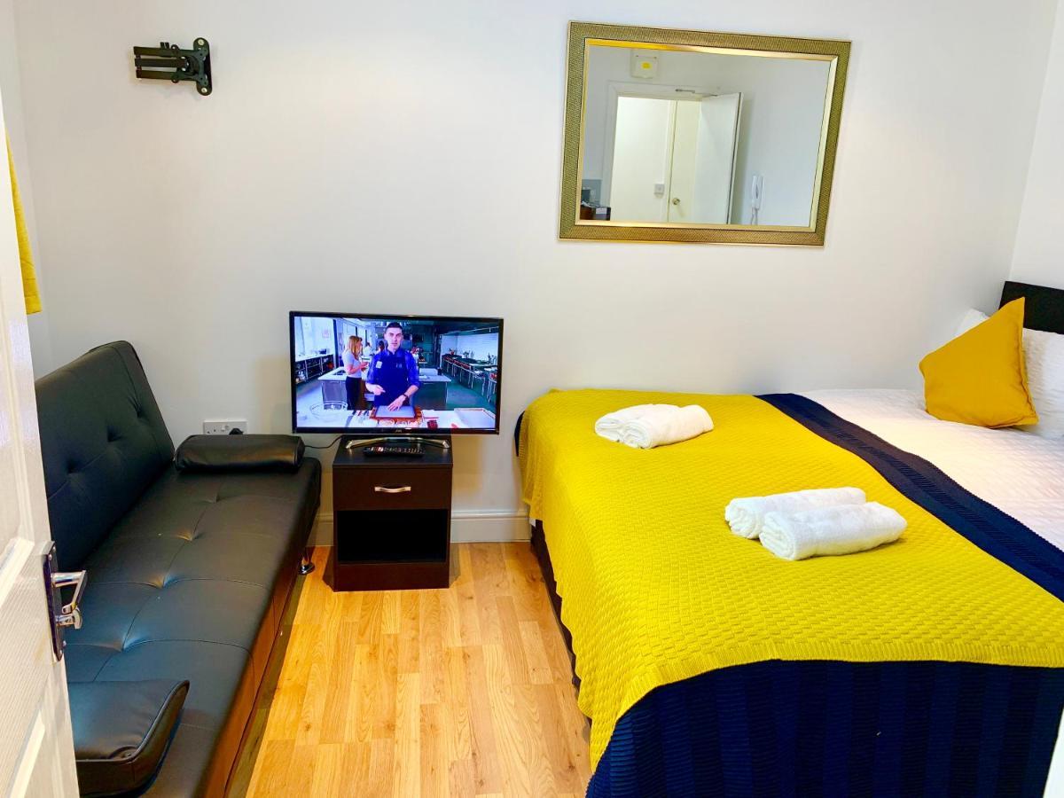Apartments, Private Bathroom, Kitchenette, Parking, Np5 Apartamento *