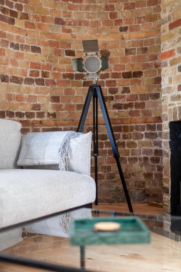 Newly Refurbished Warehouse Cnv 2br Bermondsey