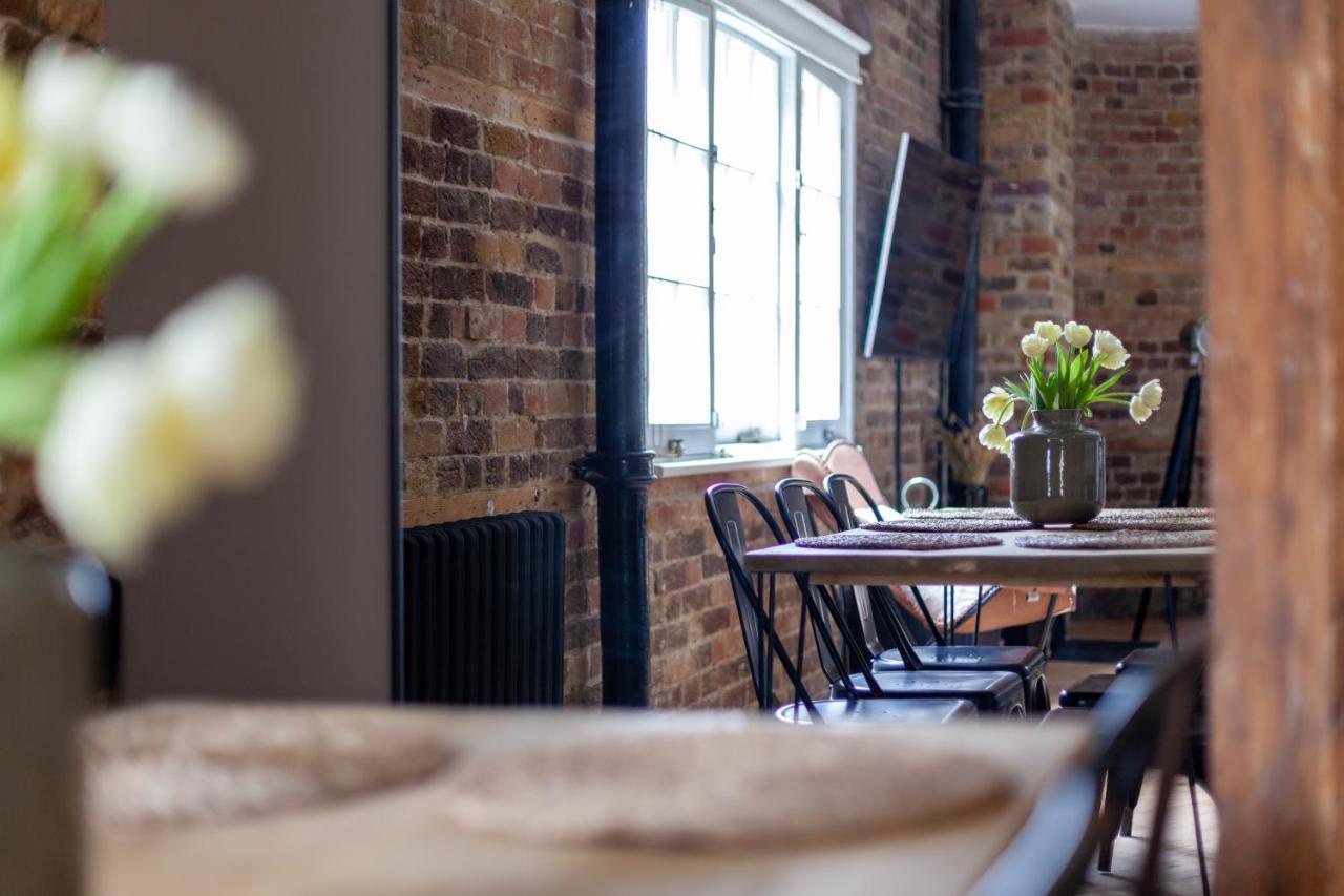 Apartment Newly Refurbished Warehouse Cnv 2br Bermondsey *