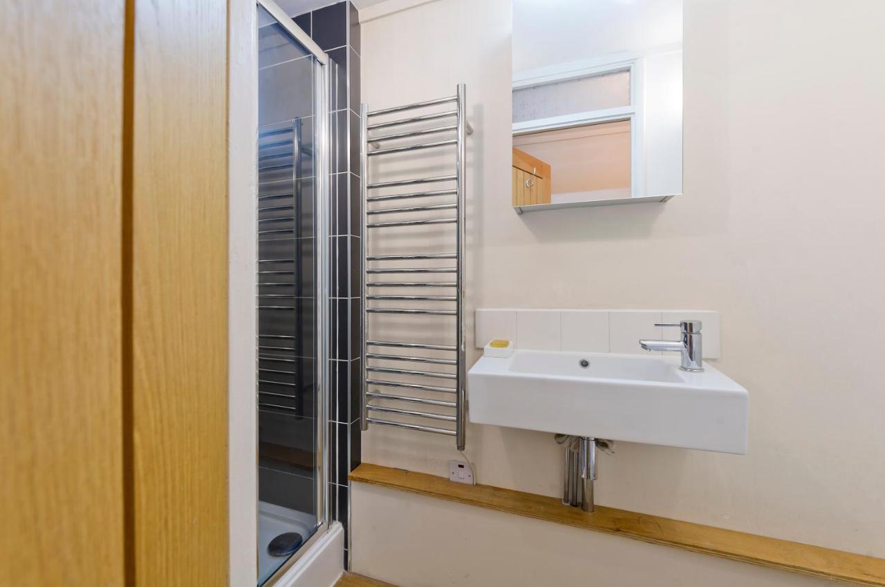 Apartment Joivy Charming Flat Overlooking River Thames