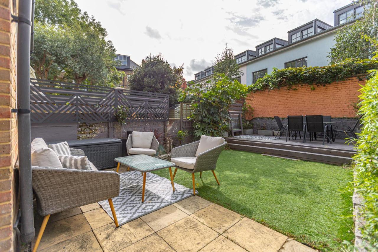 Stunning 2br Flat Wprivate Garden, Kilburn Londen