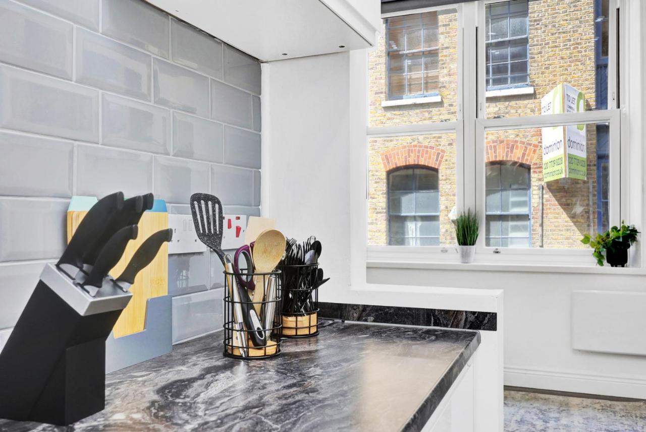 Appartement High Spec Two-bedroom Short Term & Flexible Renting Shoreditch With Free Wifi *