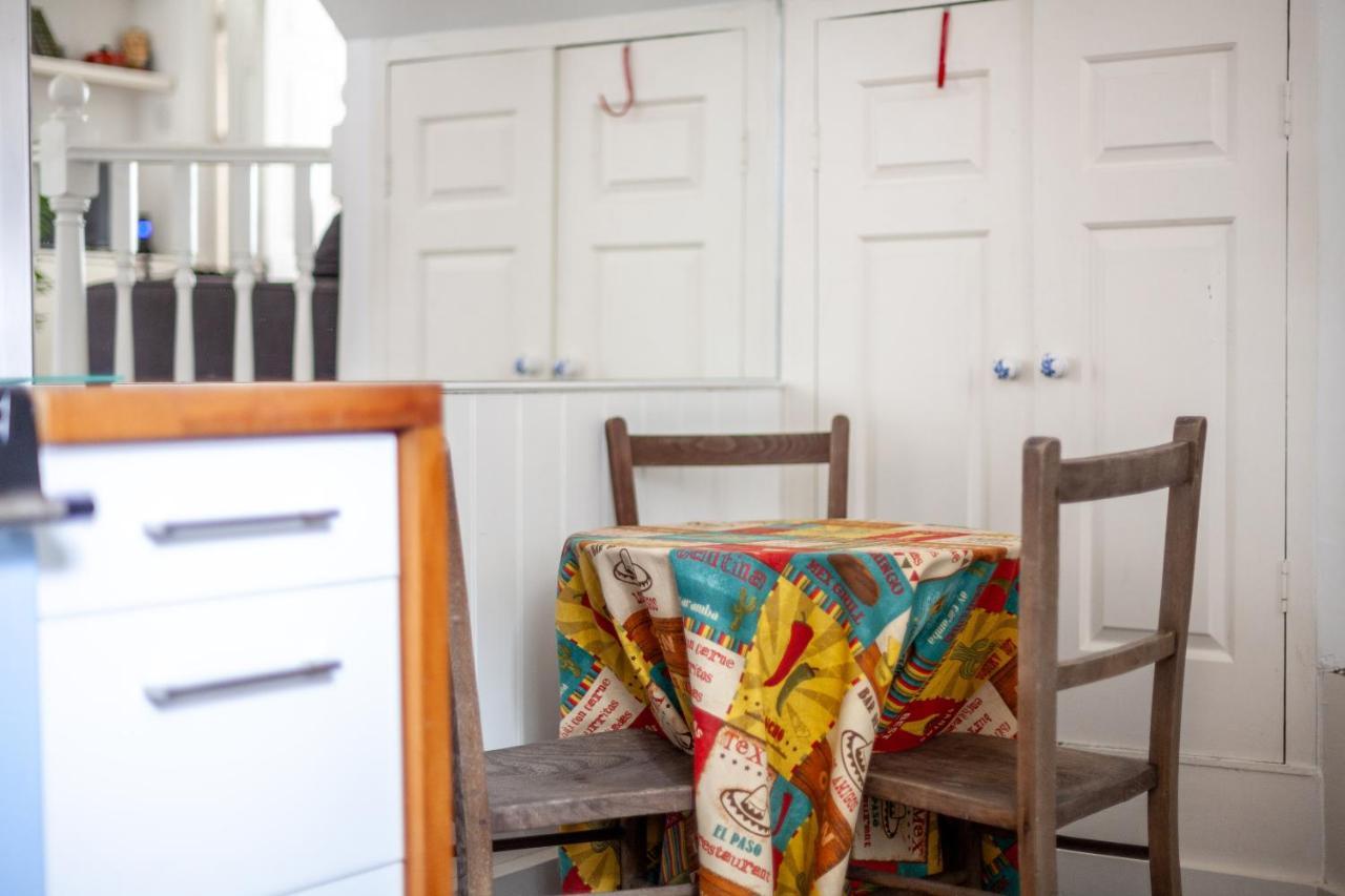 Appartement Charming And Spacious 1 Bedroom Flat In Battersea Londen