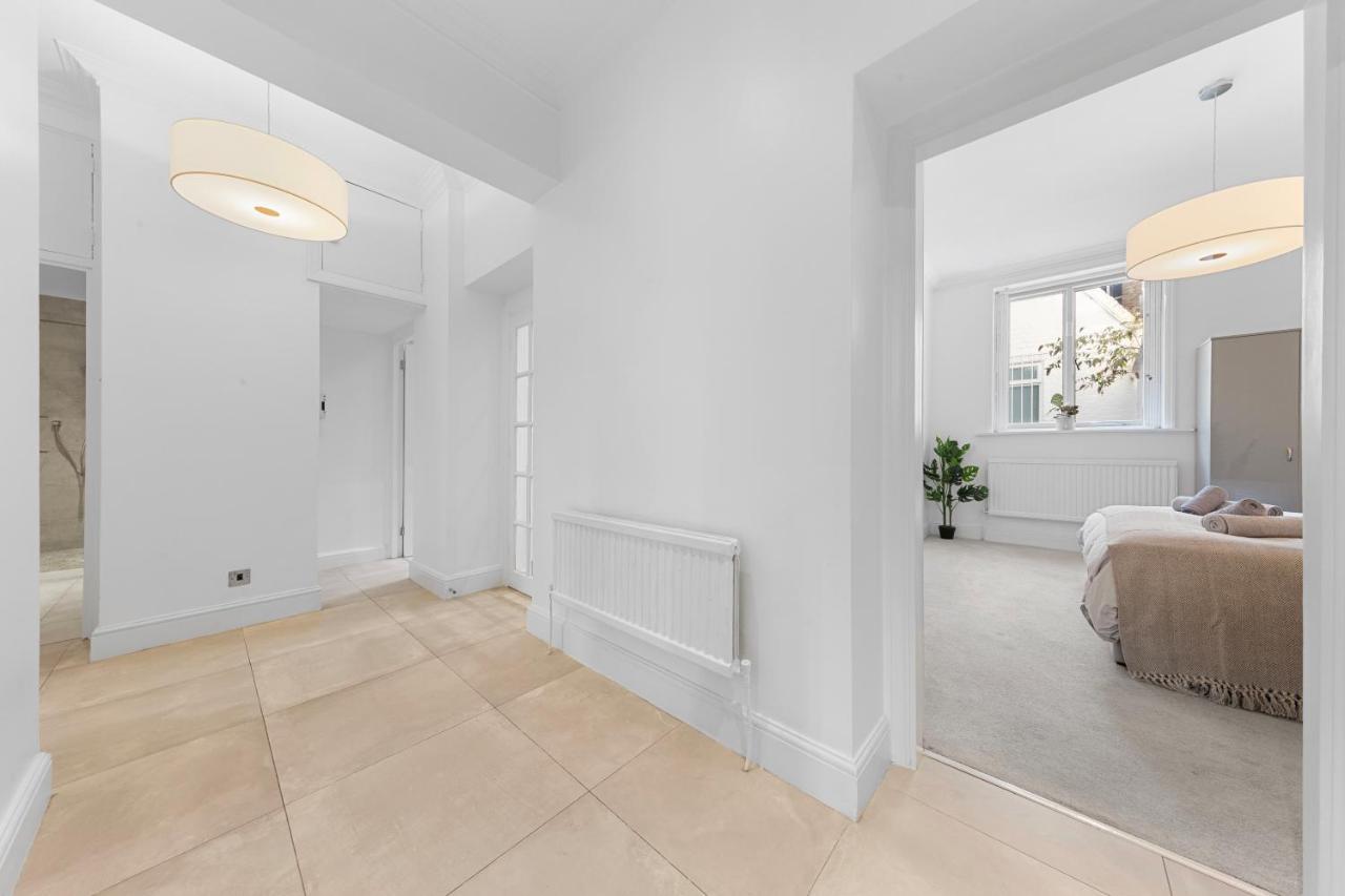 Appartement Harrods 2 Bed Lux Flat W/patio *