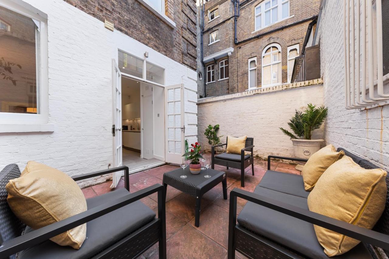Harrods 2 Bed Lux Flat W/patio * Londen
