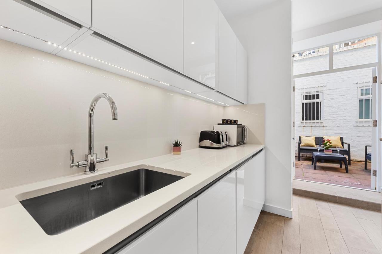 Appartement Harrods 2 Bed Lux Flat W/patio *