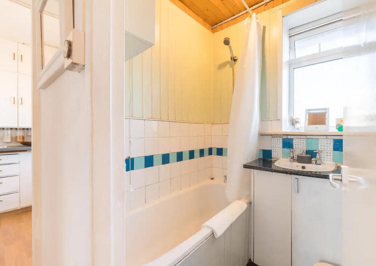 Central Shared Homestay London