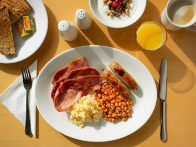 Express Earls Court By Ihg Hotel 3*