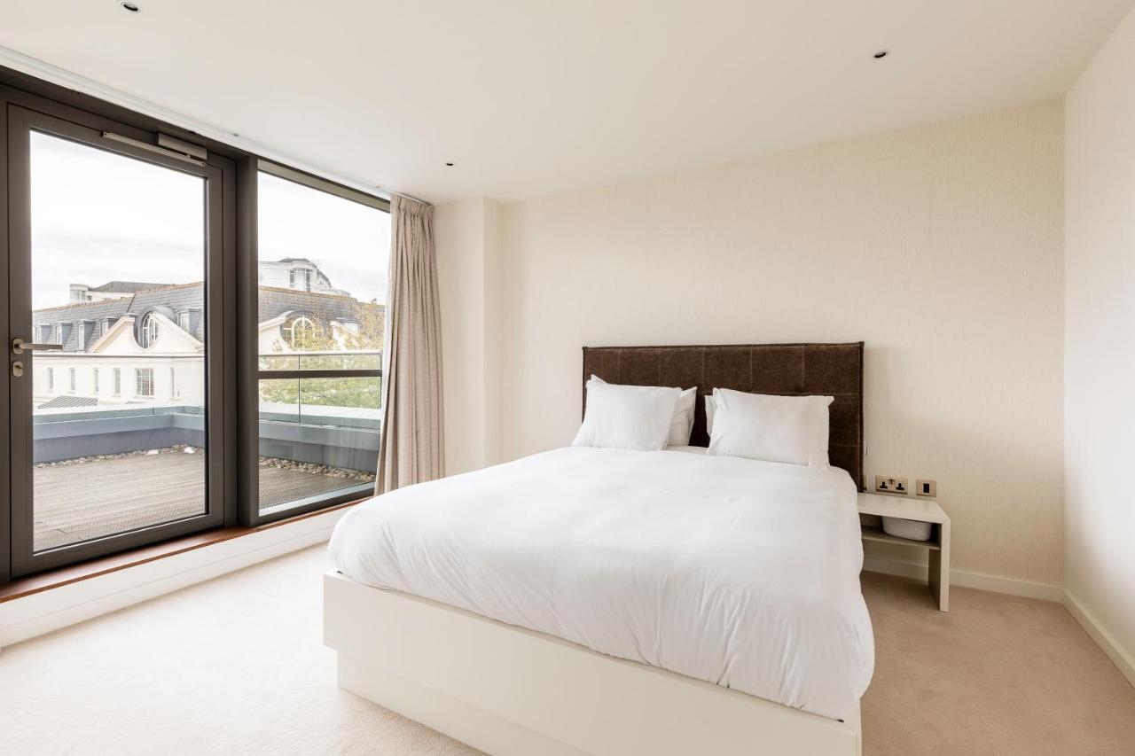 Beautiful 4 Bed Abode Near Imperial Wharf *