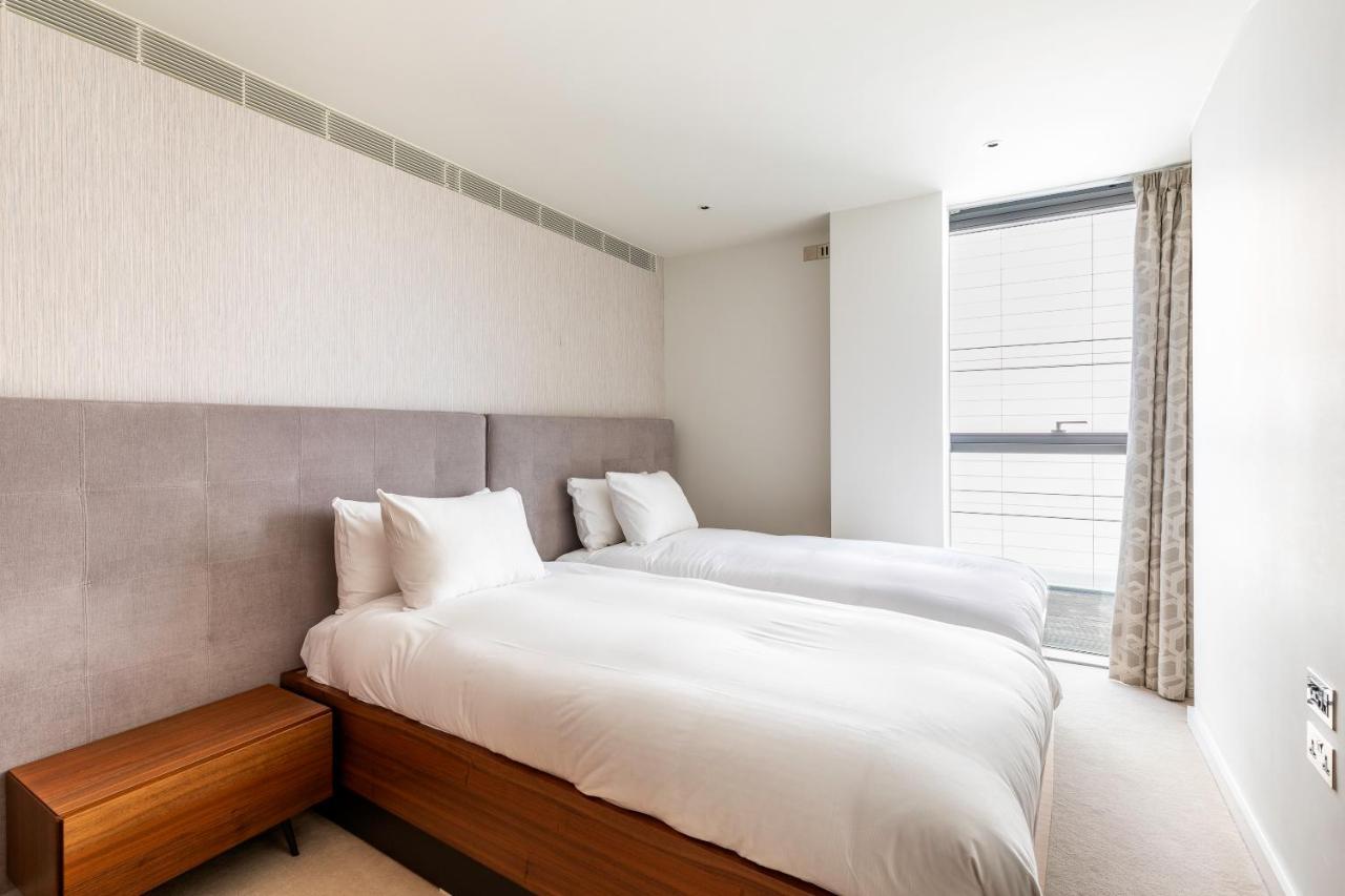 Beautiful 4 Bed Abode Near Imperial Wharf Apartment