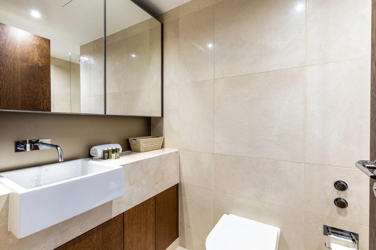 Beautiful 4 Bed Abode Near Imperial Wharf