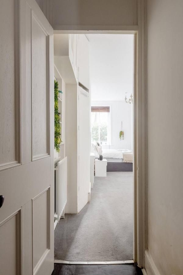 Spacious Apt In Central * London