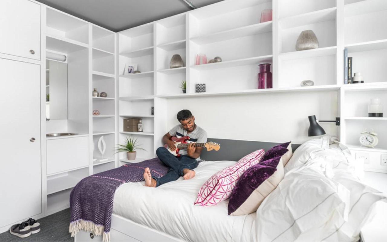 Astor College Apartment London