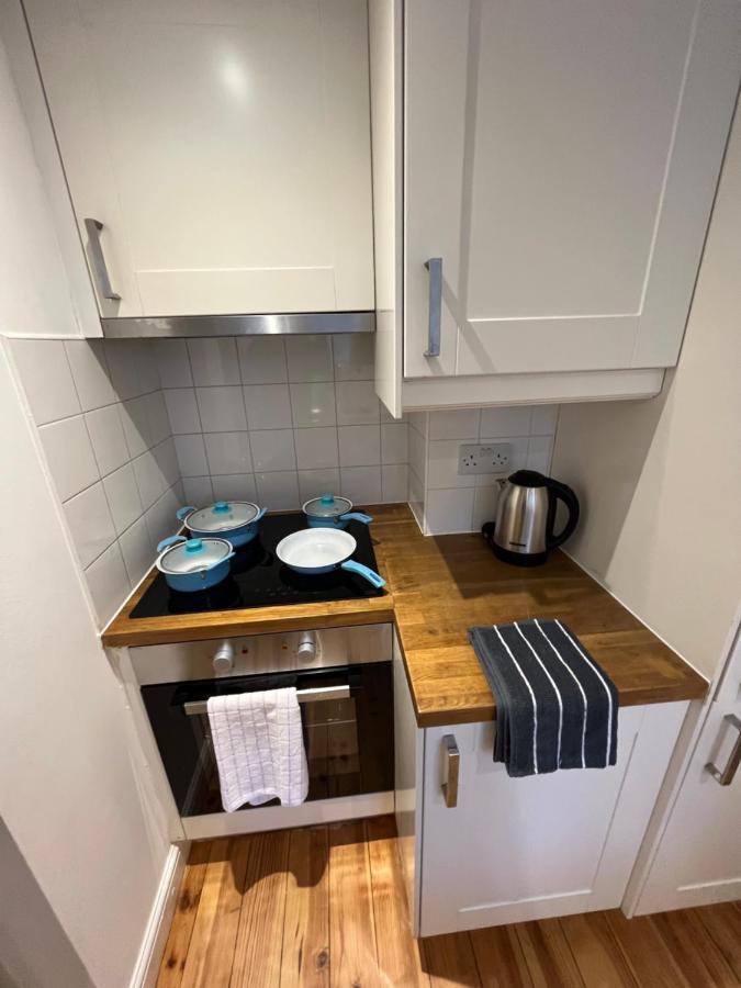 Apartment Modern Next To Little Venice London