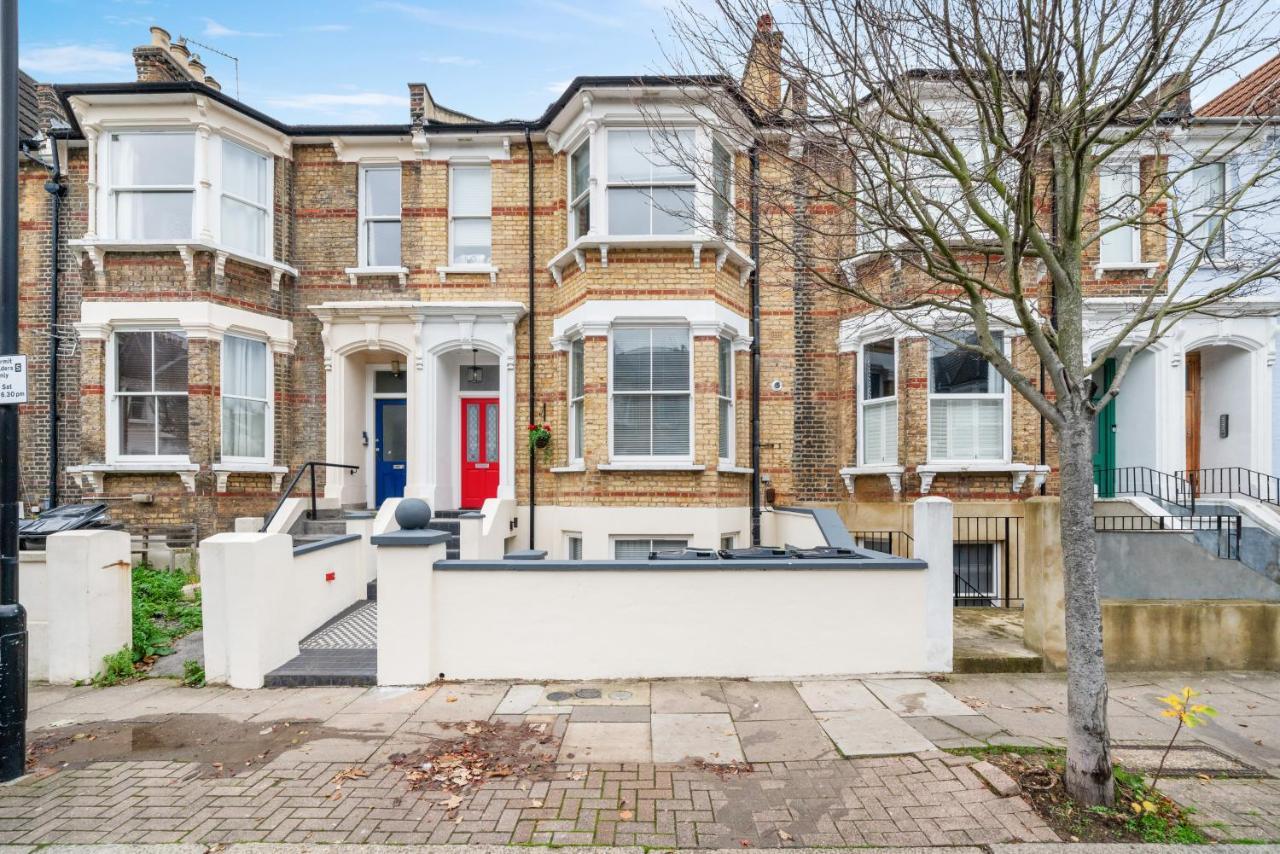 Ickburgh Road * London