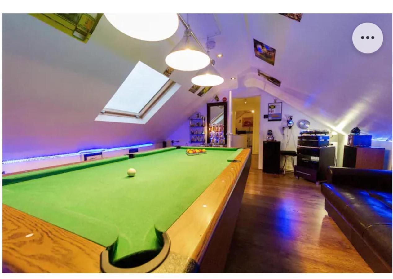 Super Large In For Larger Groups Apartment London