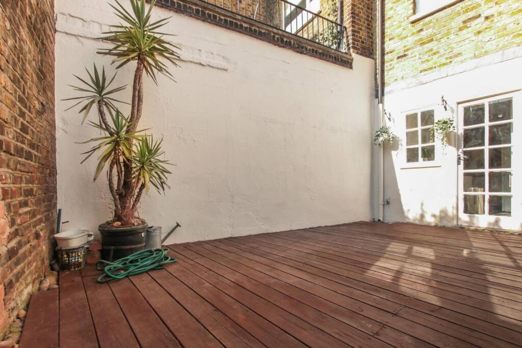 Bright & Spacious 1br Duplex, Islington, Angel * Londres