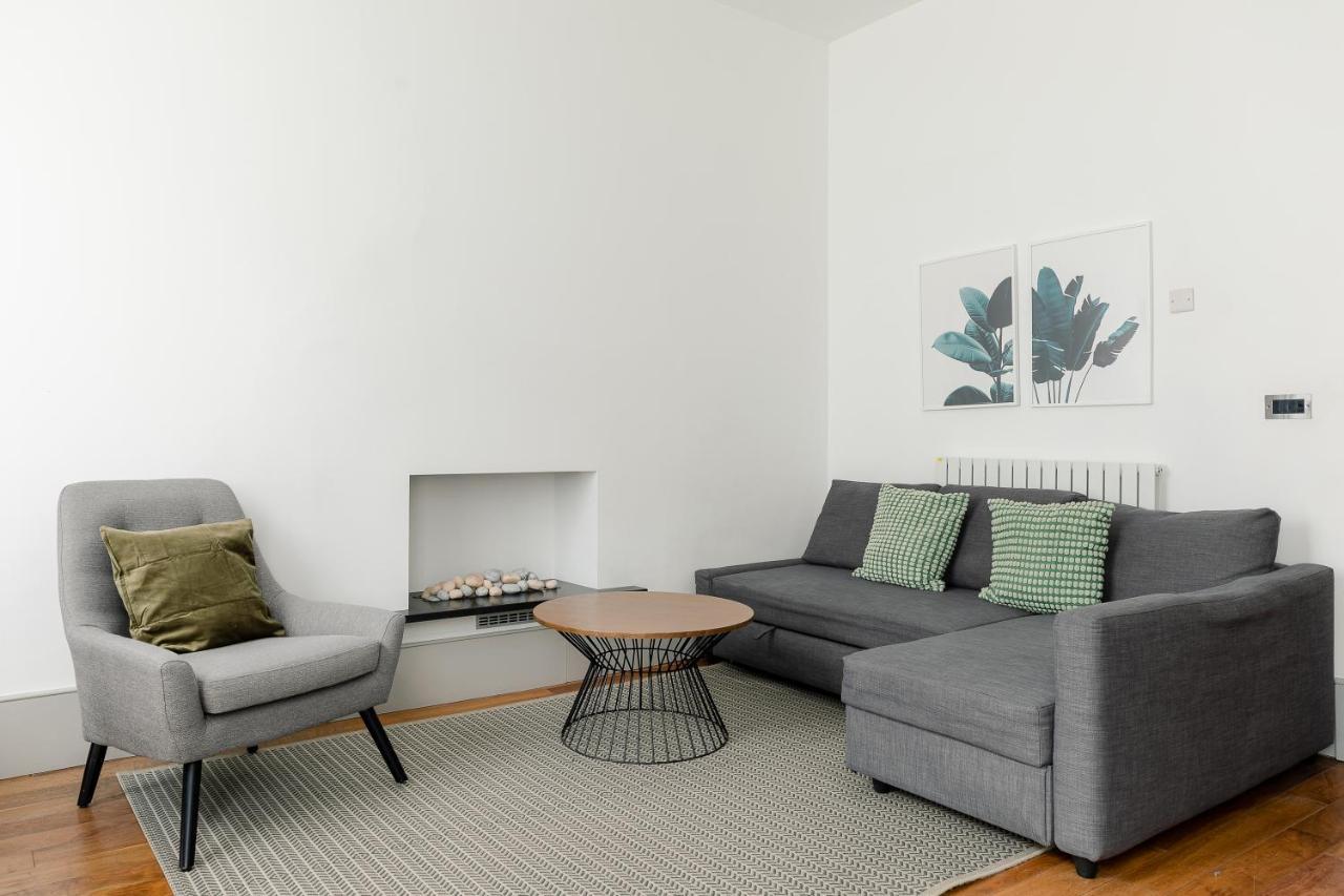 Prime Gloucester Road Apartment