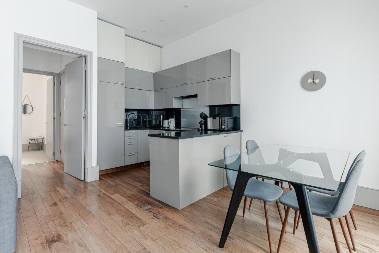 Prime Gloucester Road Apartment