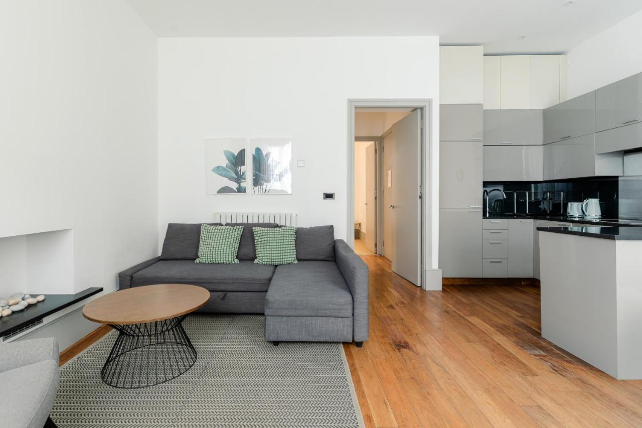 Prime Gloucester Road Apartment *
