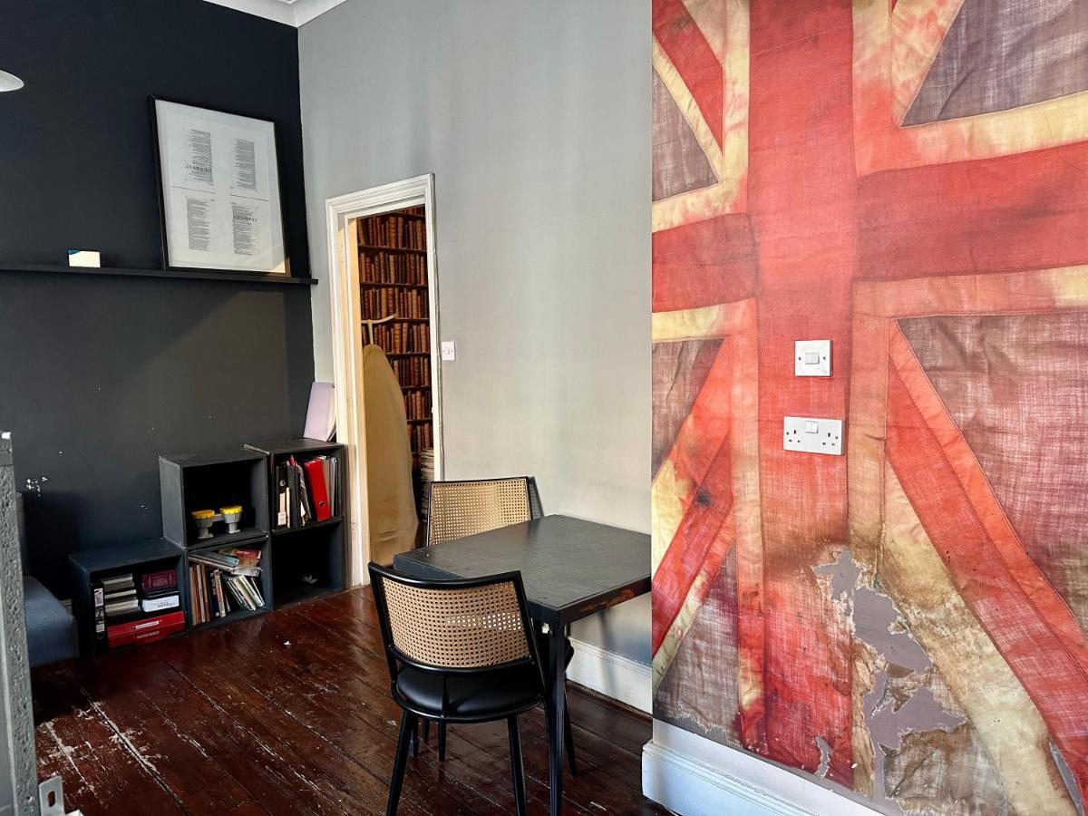 Eversholt Street Apartment