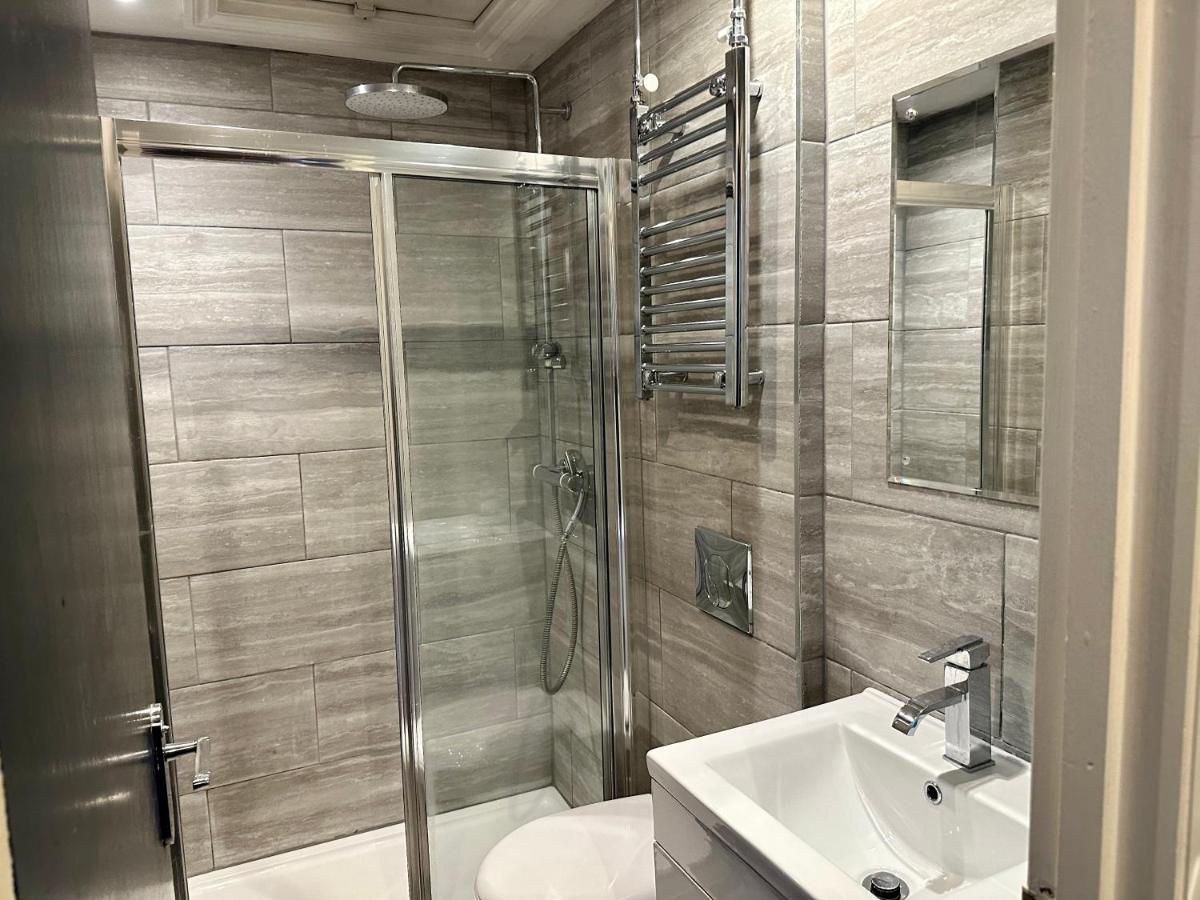 Apartment Eversholt Street London