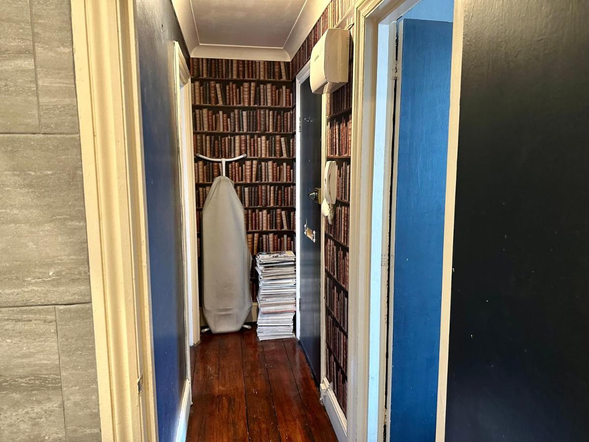 Eversholt Street Apartment