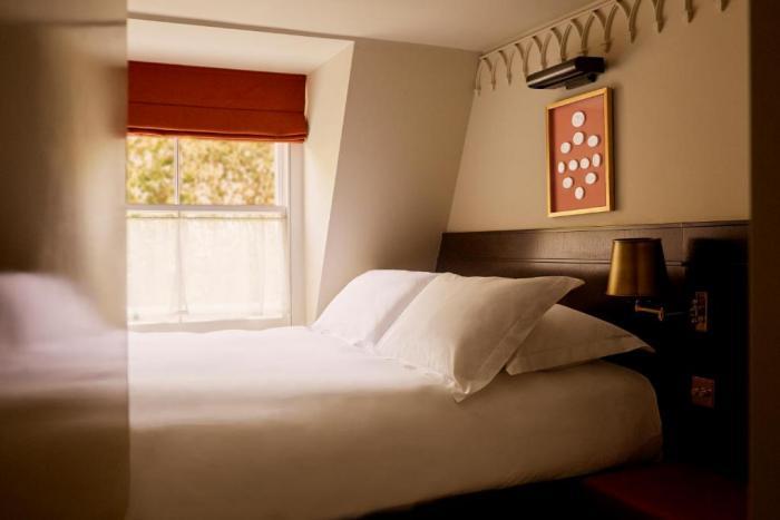 Grand Bellevue Hotel London